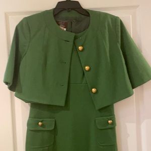 Two piece dress.  Excellent